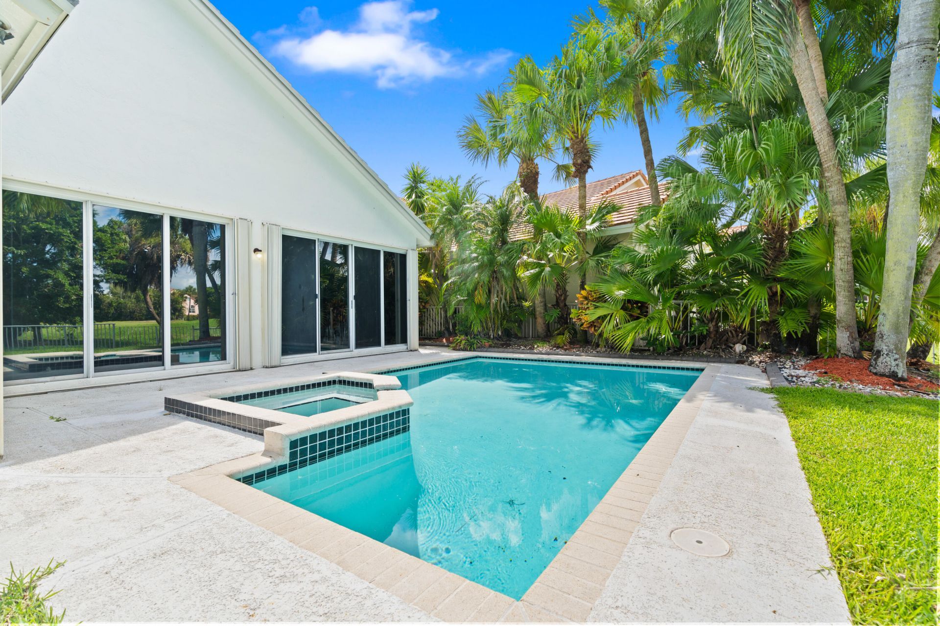 1500 Lacosta Drive W, Pembroke Pines, FL 33027 Photo
