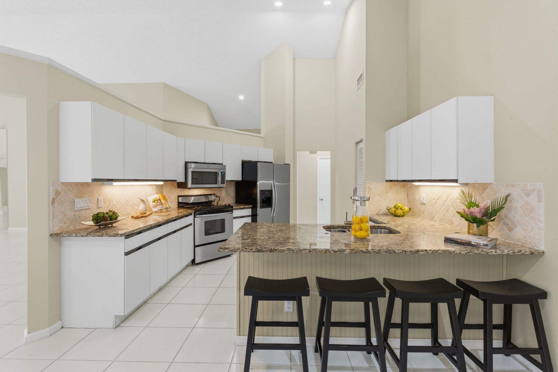 1500 Lacosta Drive W, Pembroke Pines, FL 33027 Photo