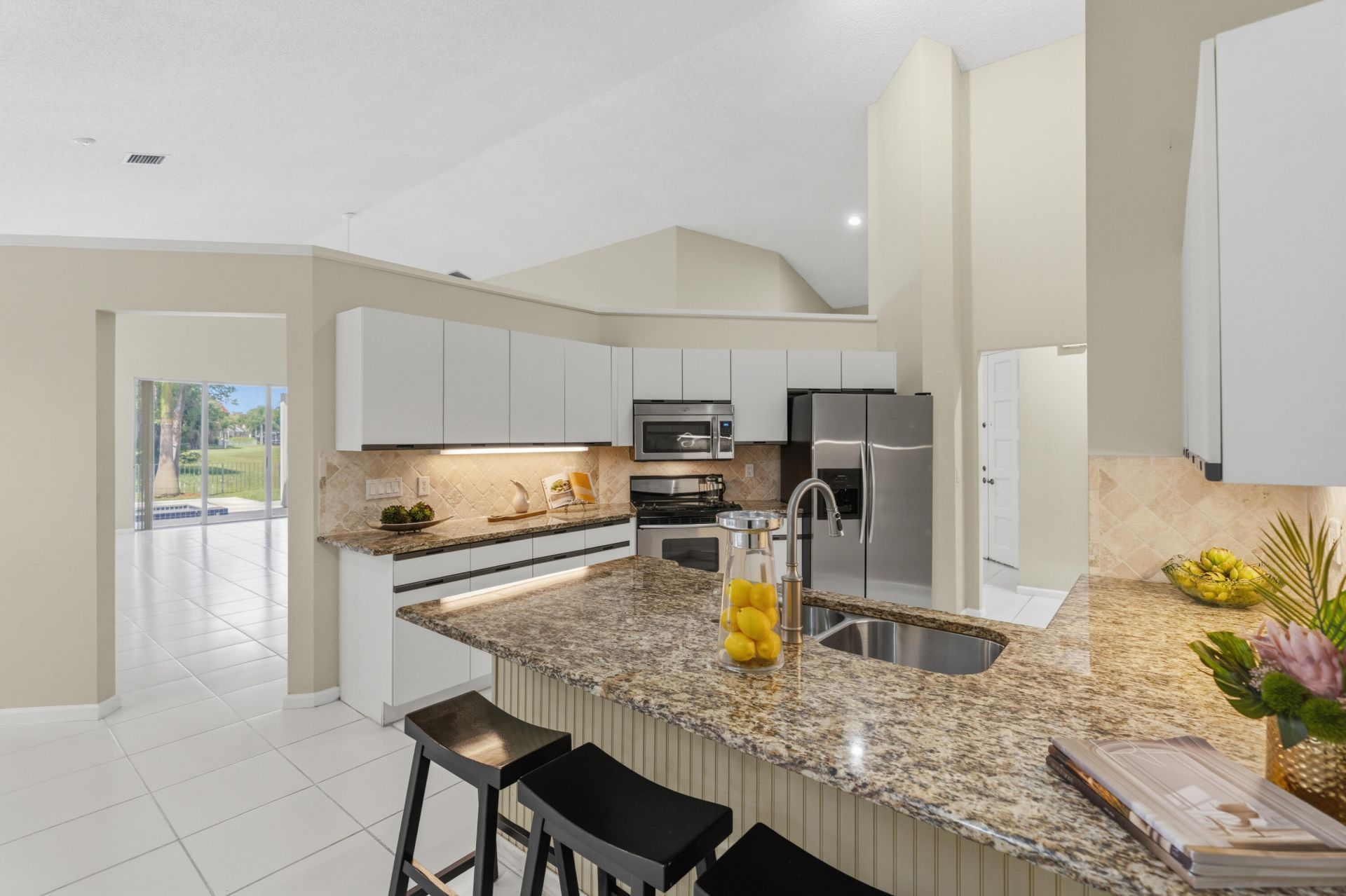 1500 Lacosta Drive W, Pembroke Pines, FL 33027 Photo