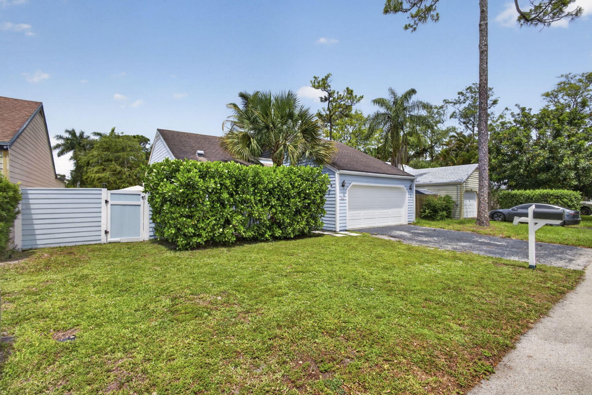 537 Goldenwood Way, Wellington, FL 33414 Photo