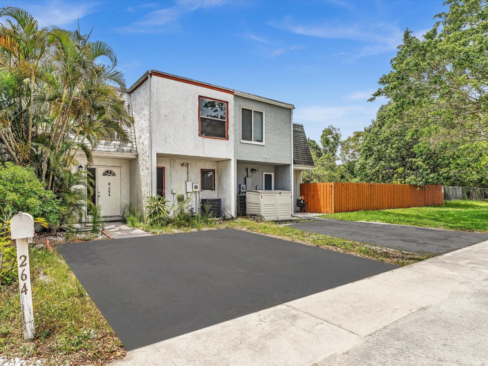 264 Sunshine Drive, Coconut Creek, FL 33066 Photo