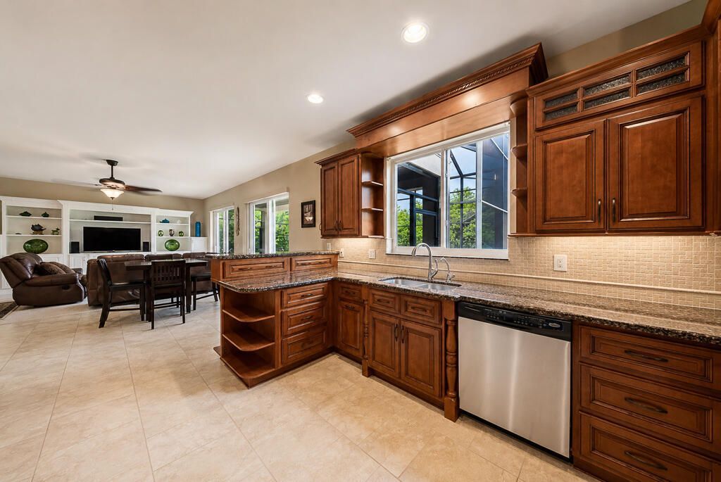 1681 Lakefield North Court, Wellington, FL 33414 Photo
