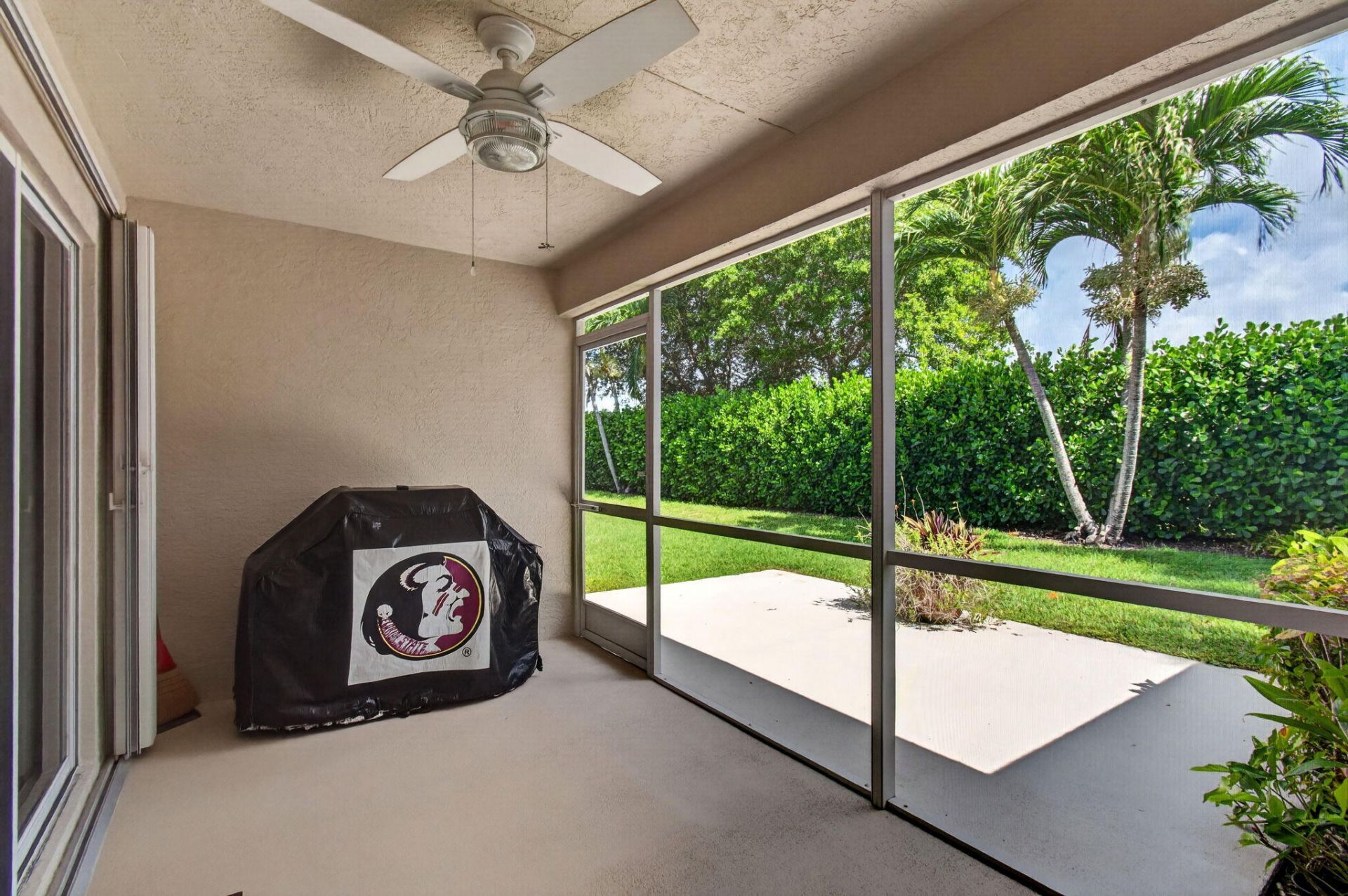 26 Sausalito Drive, Boynton Beach, FL 33436 Photo