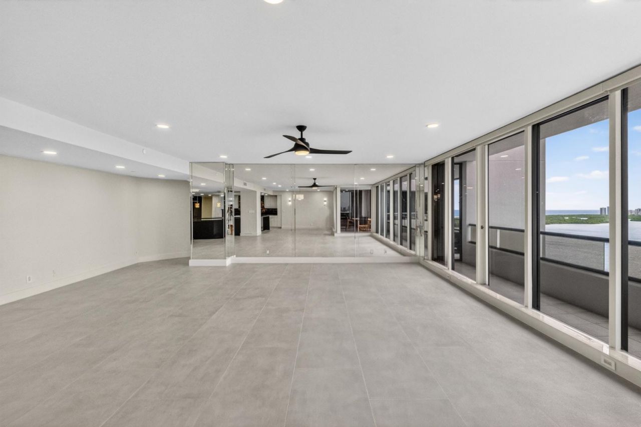 100 Lakeshore Drive, Unit 1755, North Palm Beach, FL 33408 Photo