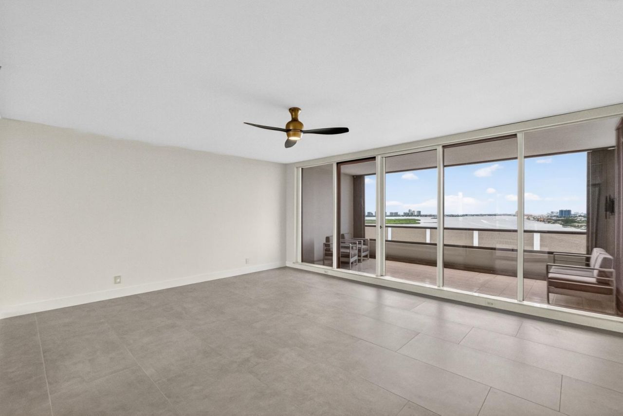 100 Lakeshore Drive, Unit 1755, North Palm Beach, FL 33408 Photo