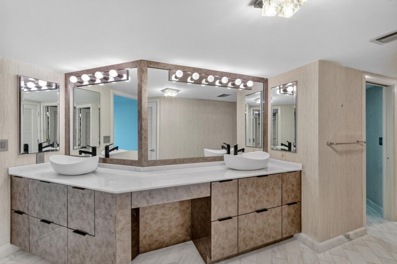 100 Lakeshore Drive, Unit 1755, North Palm Beach, FL 33408 Photo