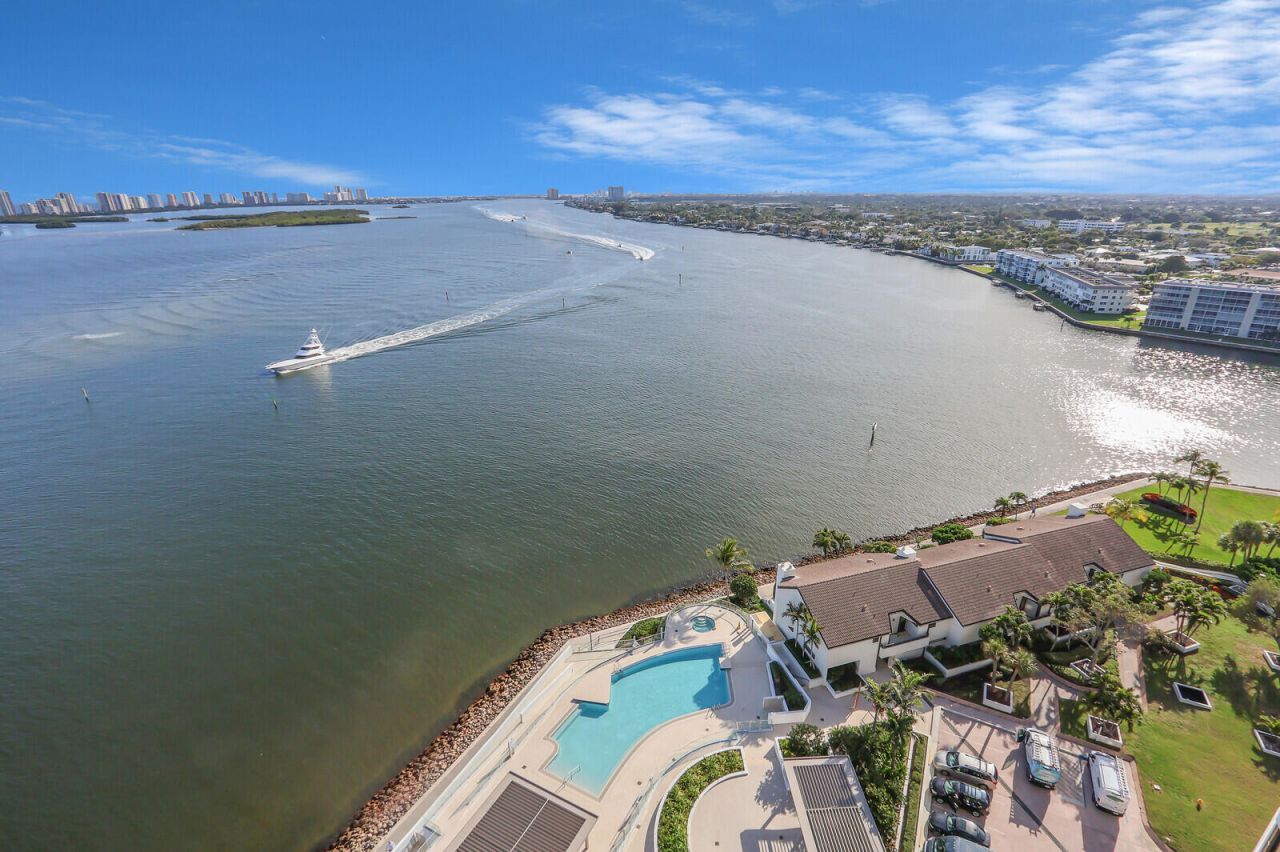 100 Lakeshore Drive, Unit 1755, North Palm Beach, FL 33408 Photo