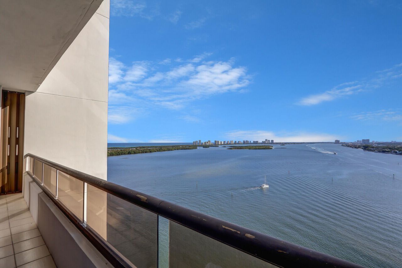 100 Lakeshore Drive, Unit 1755, North Palm Beach, FL 33408 Photo