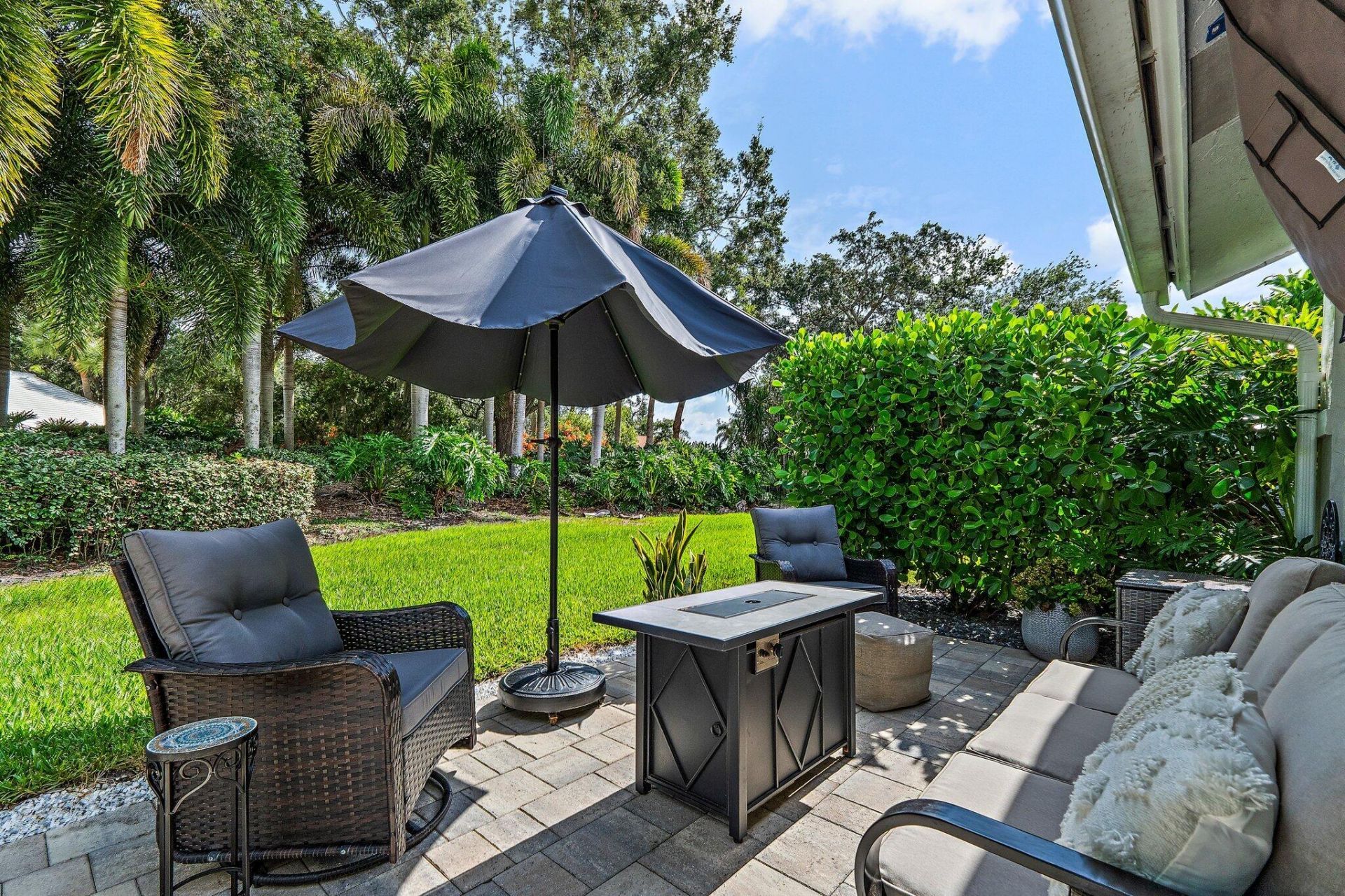 2387 SW Foxpoint Way, Palm City, FL 34990 Photo