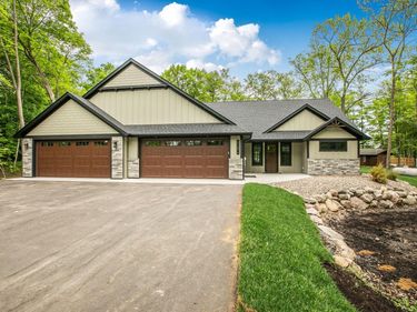 23696 Warren Lane , Deerwood, MN 56444