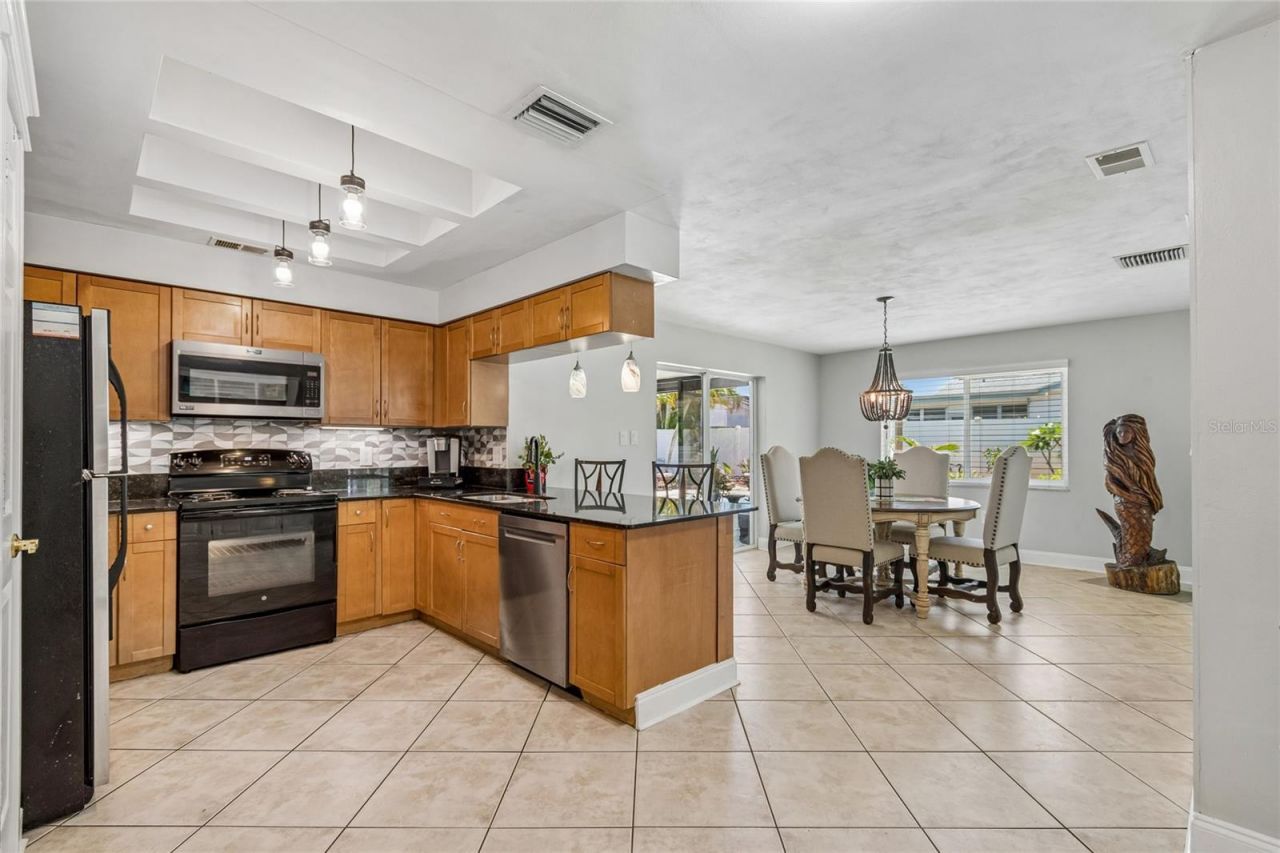 11120 105th Avenue , Largo, FL 33778 Photo