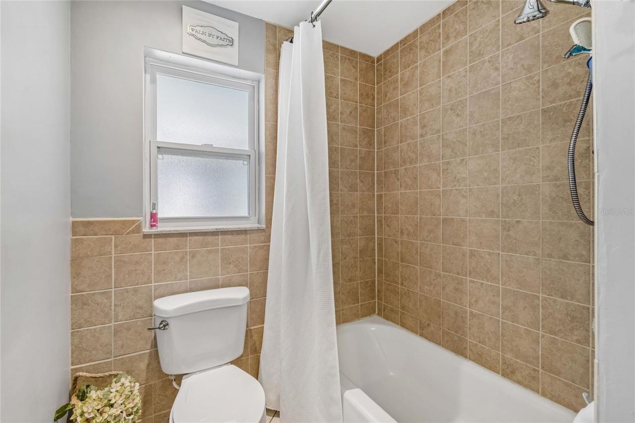 11120 105th Avenue , Largo, FL 33778 Photo