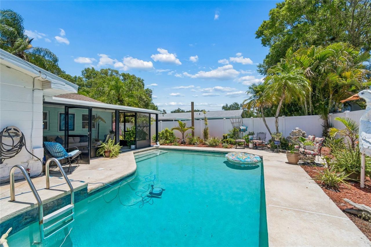 11120 105th Avenue , Largo, FL 33778 Photo