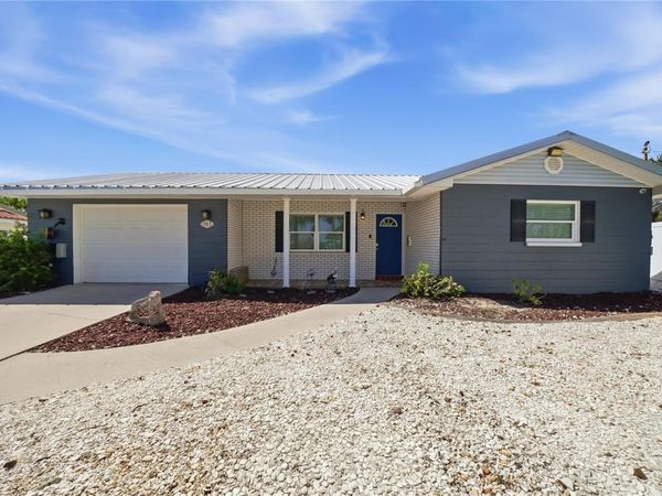 103 6TH STREET NW, RUSKIN, FL 33570