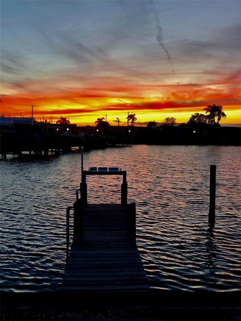 108 Bahia Drive , Palmetto, FL 34221 Photo
