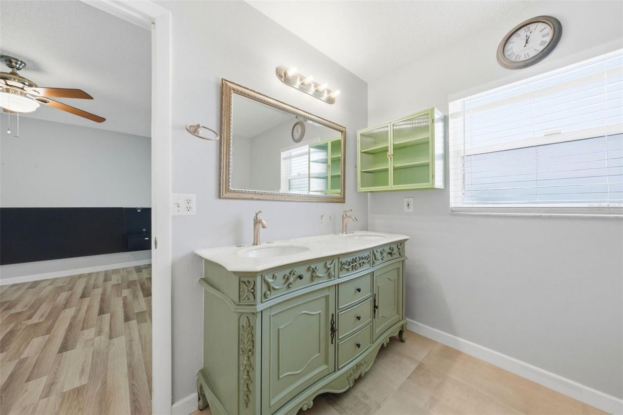 10048 Ian Street , Orlando, FL 32825 Photo