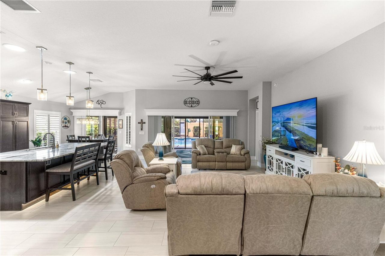 1116 Maynard Path, The Villages, FL 32163 Photo