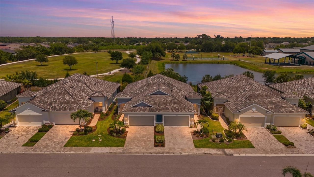 7523 Campus Cove , Sarasota, FL 34243 Photo