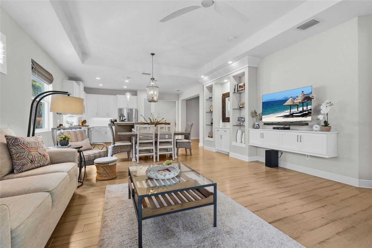 7523 Campus Cove , Sarasota, FL 34243 Photo