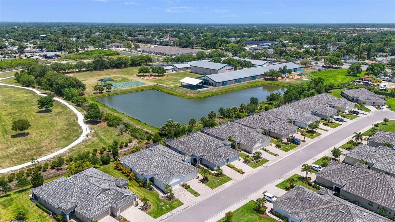 7523 Campus Cove , Sarasota, FL 34243 Photo