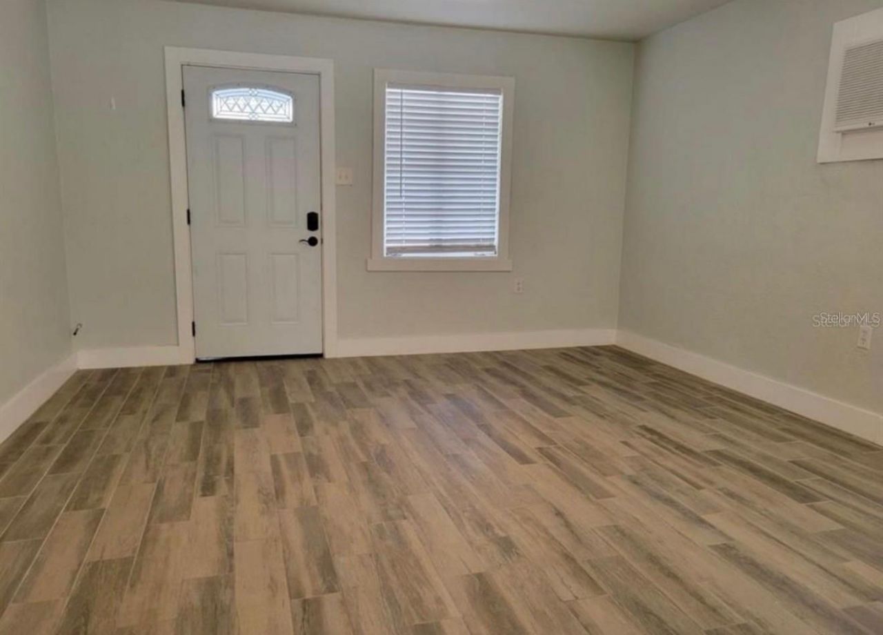 330 20th Avenue S, Saint Petersburg, FL 33705 Photo