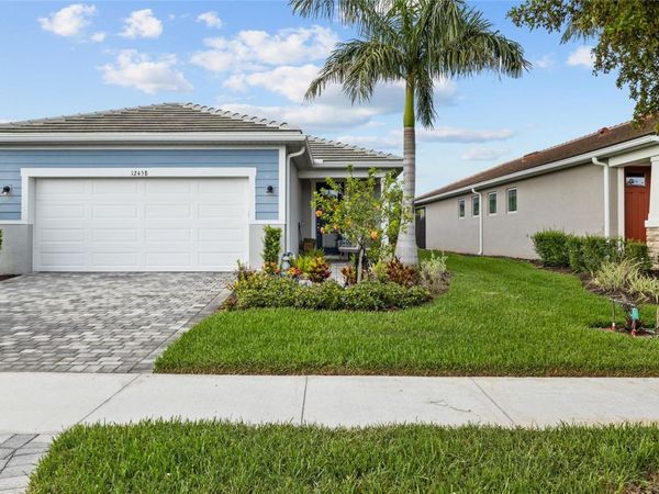 12458 SOMATIC COURT , VENICE, FL 34293