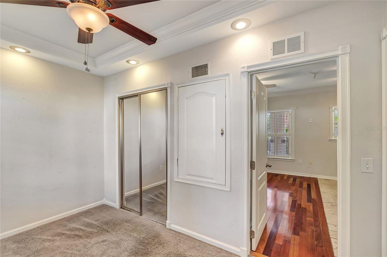 201 6th Street S, Unit 102, Saint Petersburg, FL 33701 Photo