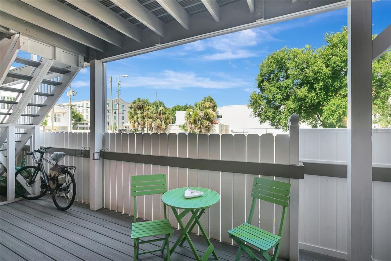 201 6th Street S, Unit 102, Saint Petersburg, FL 33701 Photo