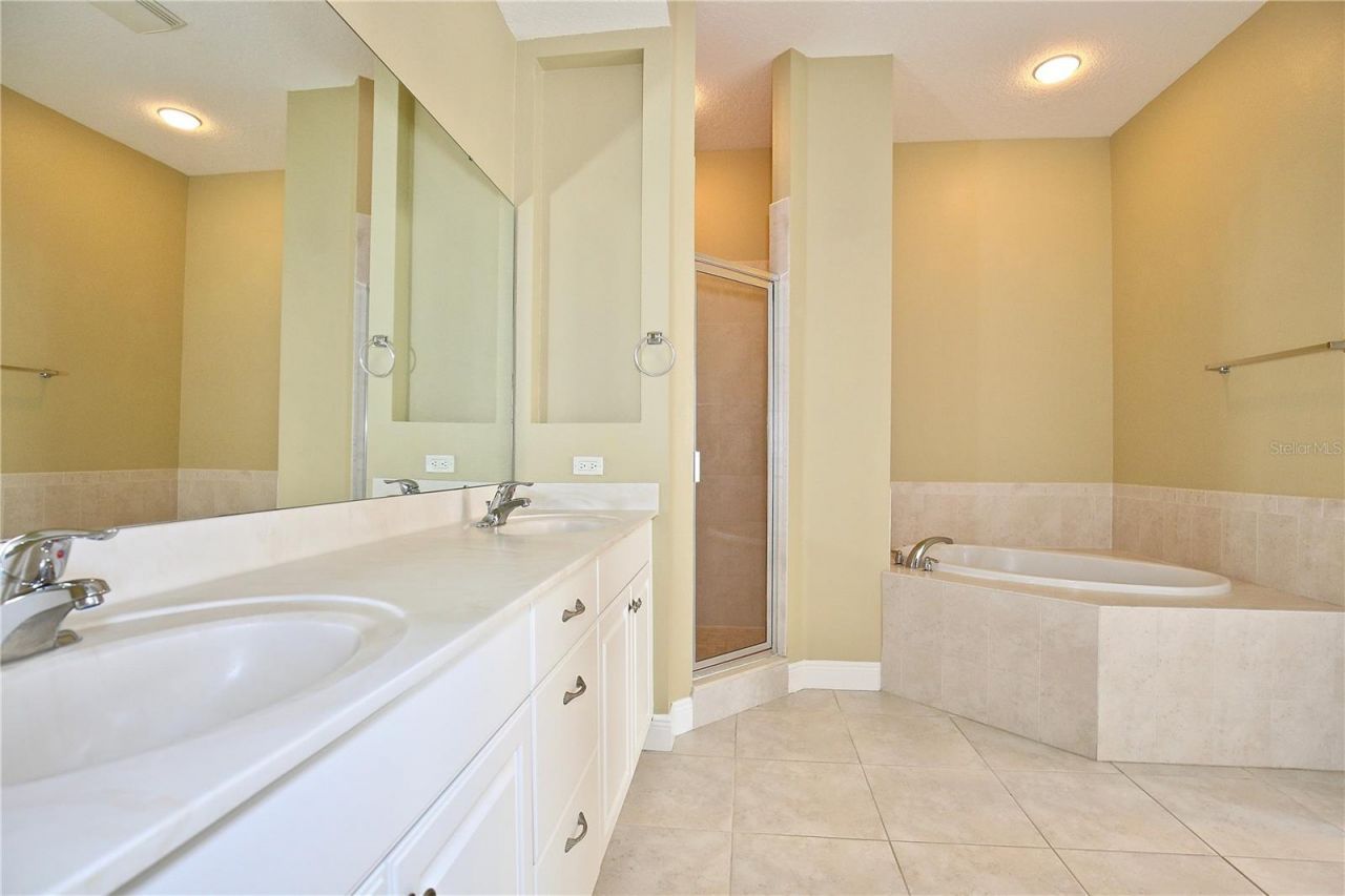 1459 Lake Baldwin Lane , Unit B, Orlando, FL 32814 Photo