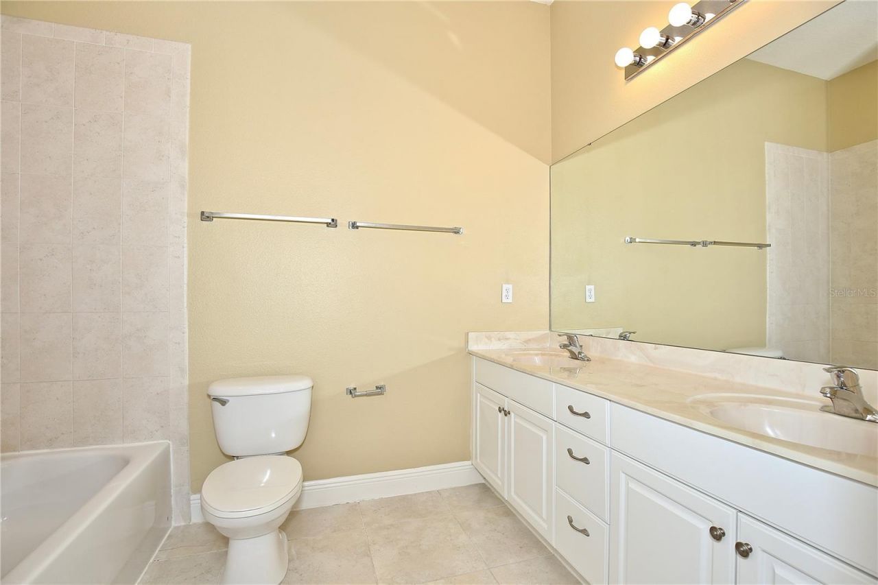 1459 Lake Baldwin Lane , Unit B, Orlando, FL 32814 Photo