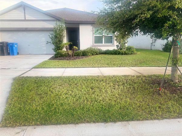 9643 SUMMERS CAY CIRCLE, THONOTOSASSA, FL 33592
