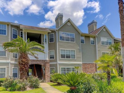 188 Midland Parkway, Unit 222, Summerville, SC 29485