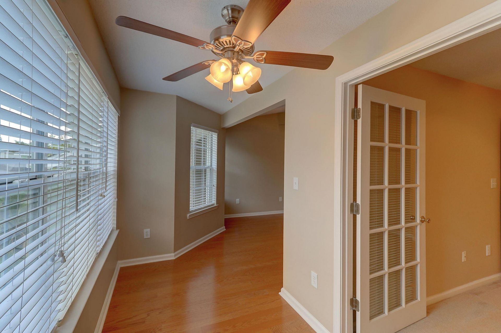 188 Midland Parkway Photo 11