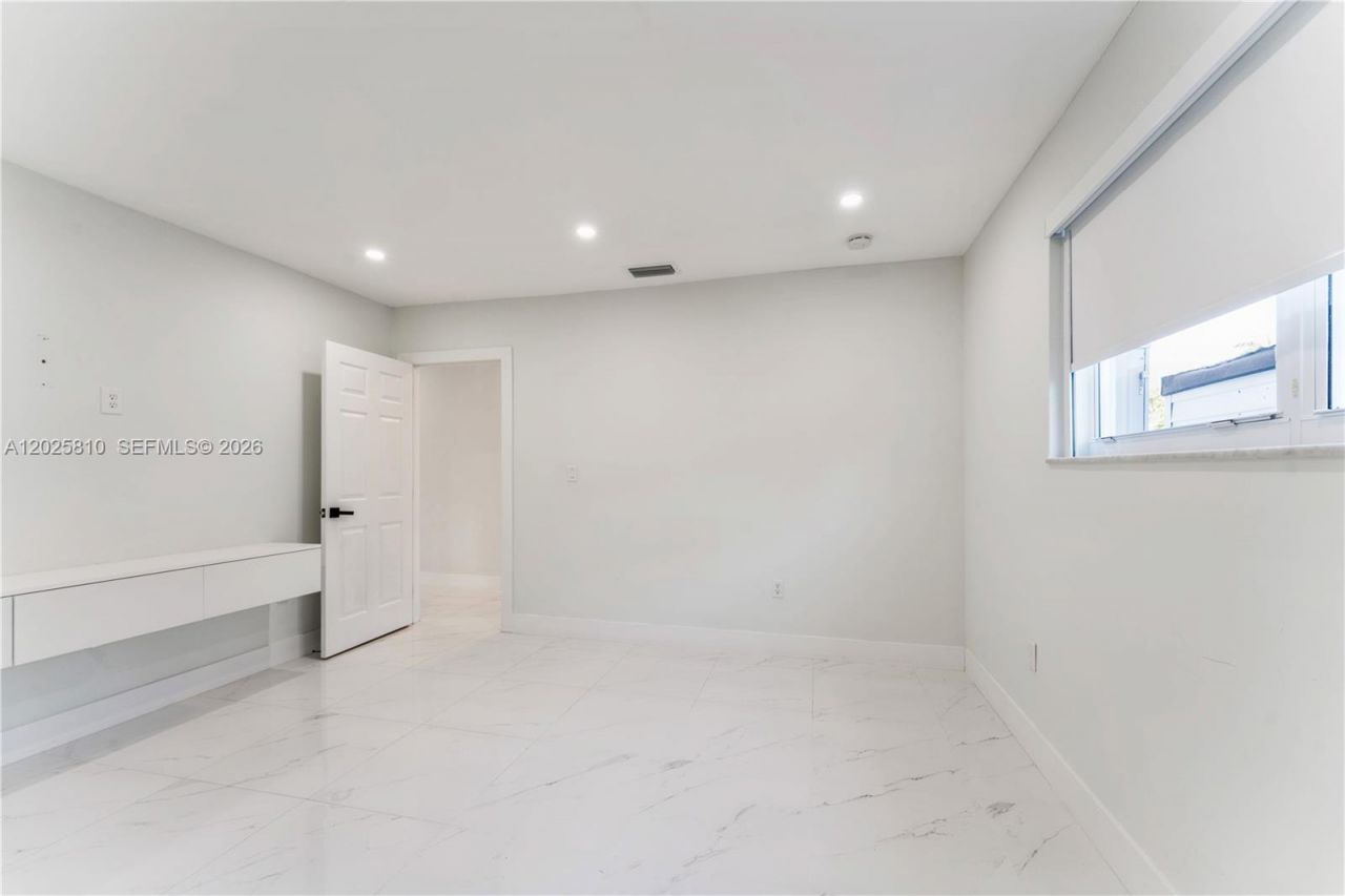 1446 Scott St, Hollywood, FL 33020 Photo