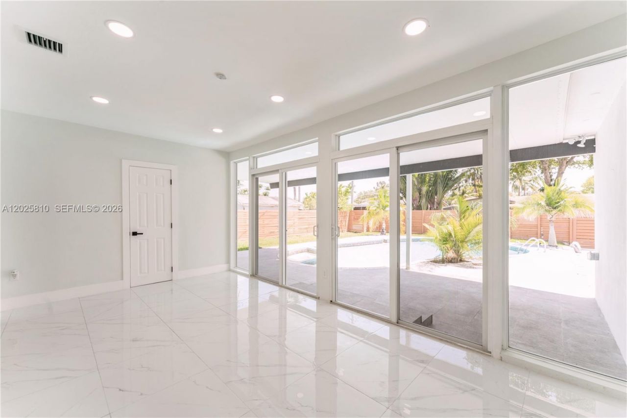 1446 Scott St, Hollywood, FL 33020 Photo