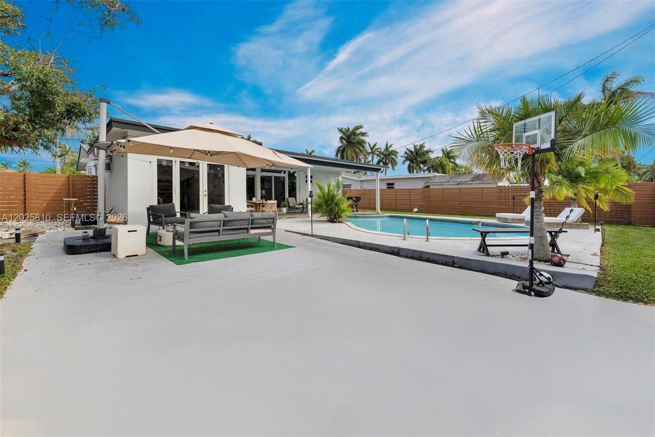 1446 Scott St, Hollywood, FL 33020 Photo