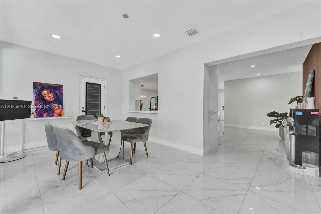 1446 Scott St, Hollywood, FL 33020 Photo