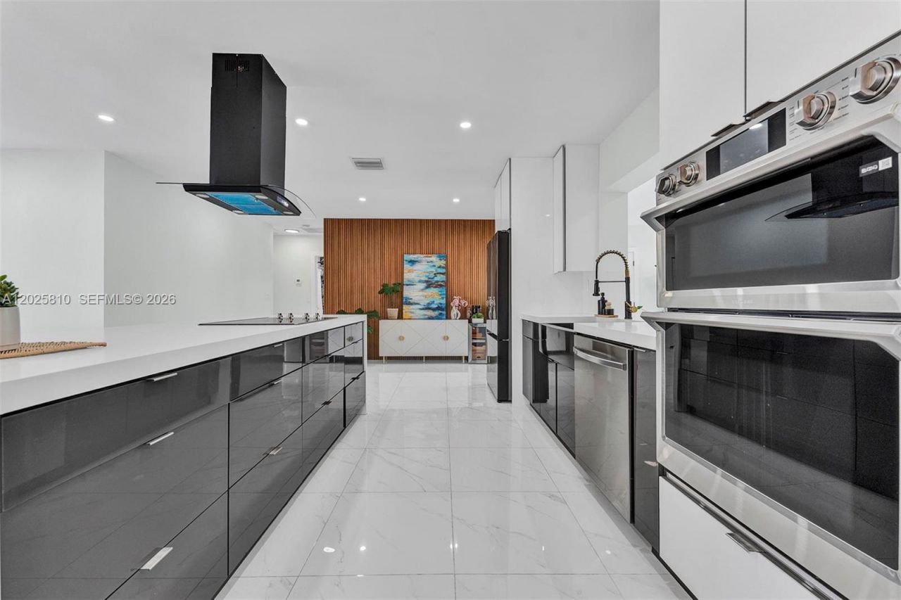 1446 Scott St, Hollywood, FL 33020 Photo