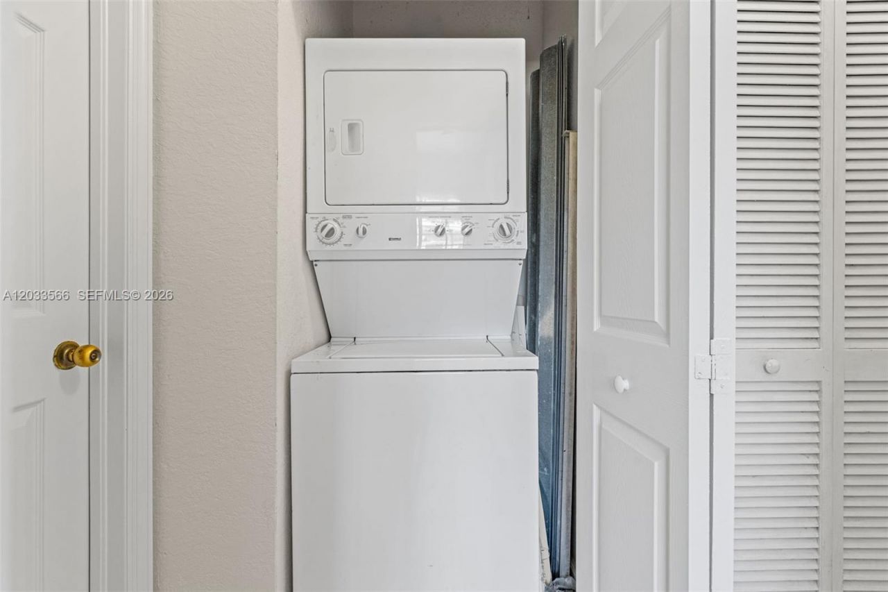 2741 NE 4th St , Unit 202, Homestead, FL 33033 Photo