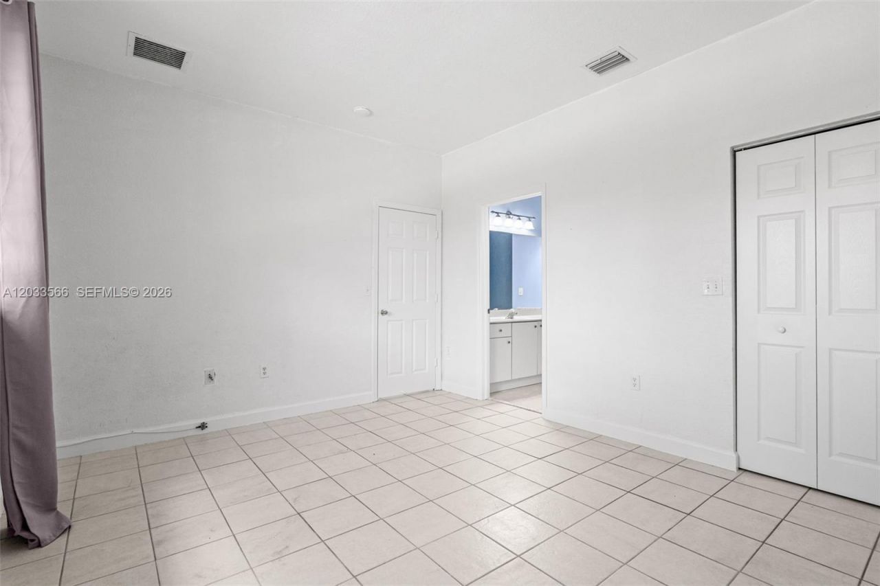 2741 NE 4th St , Unit 202, Homestead, FL 33033 Photo