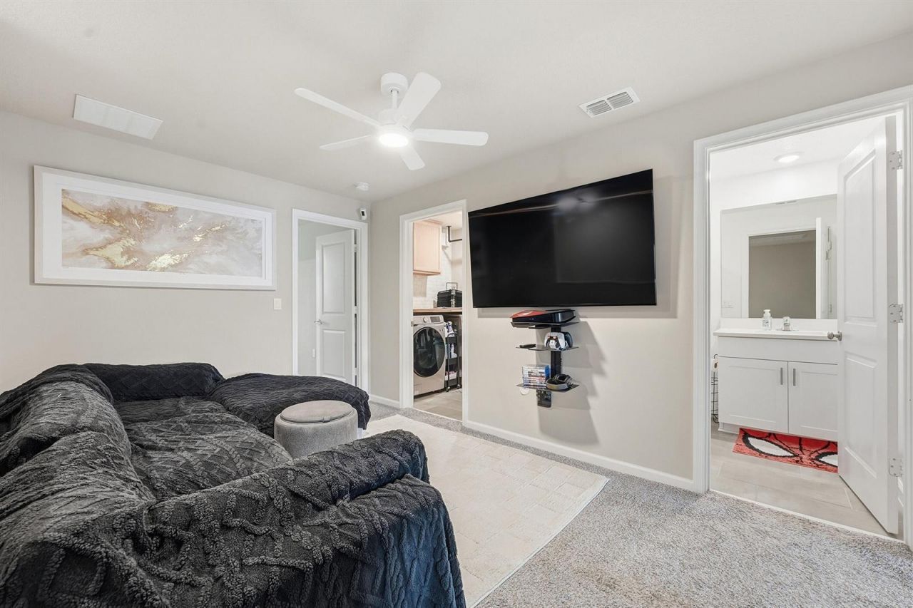 3905 SE Mentmore Lane , Stuart, FL 34997 Photo