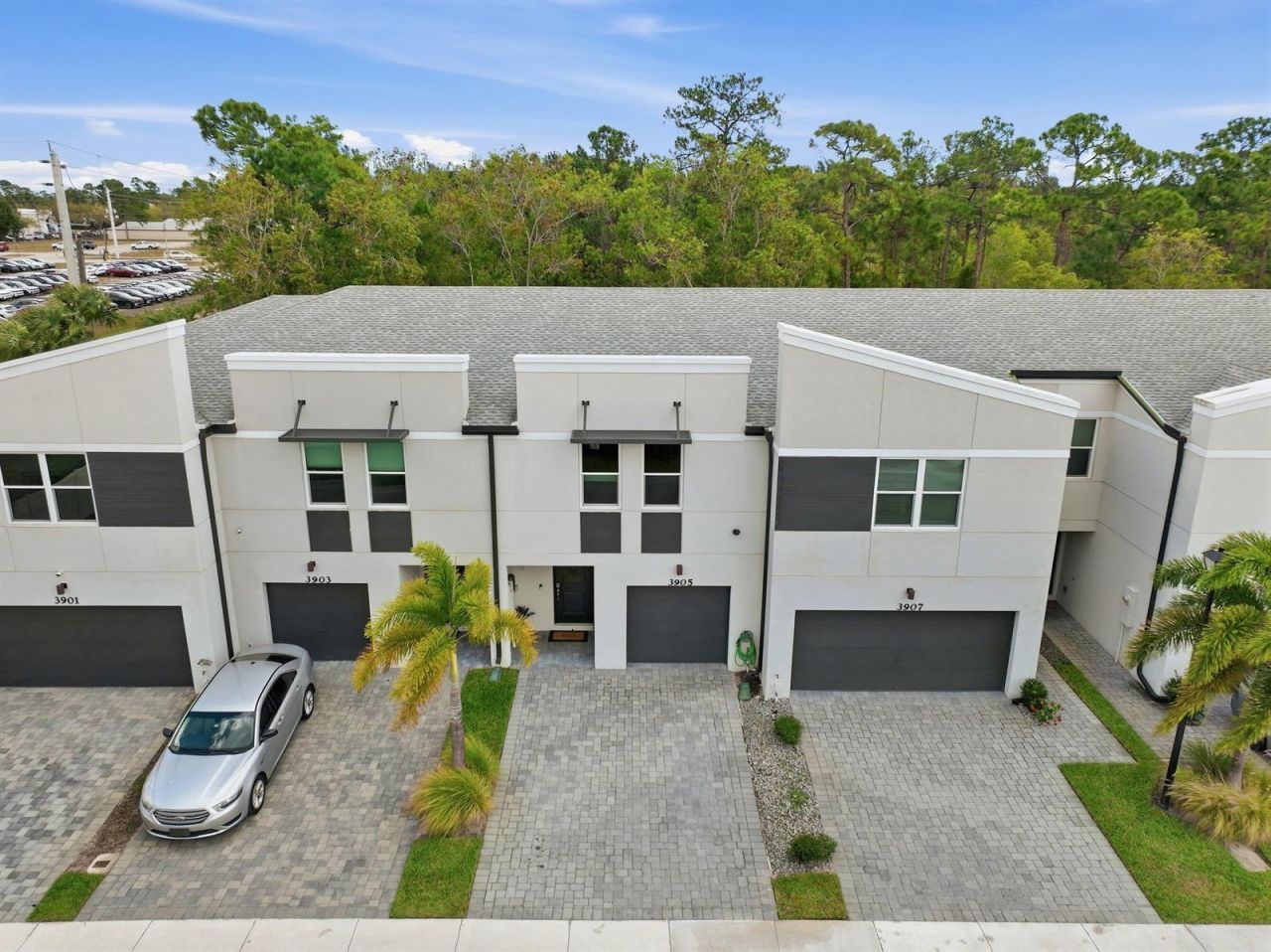 3905 SE Mentmore Lane , Stuart, FL 34997 Photo