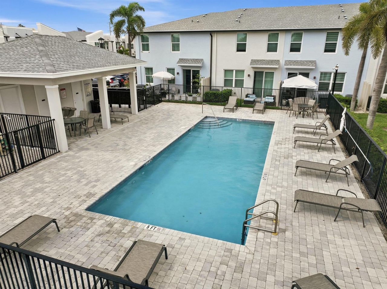3905 SE Mentmore Lane , Stuart, FL 34997 Photo