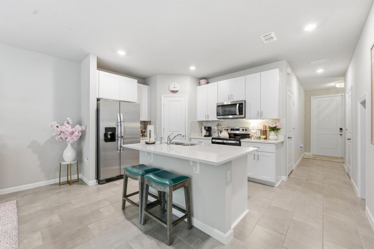 3905 SE Mentmore Lane , Stuart, FL 34997 Photo