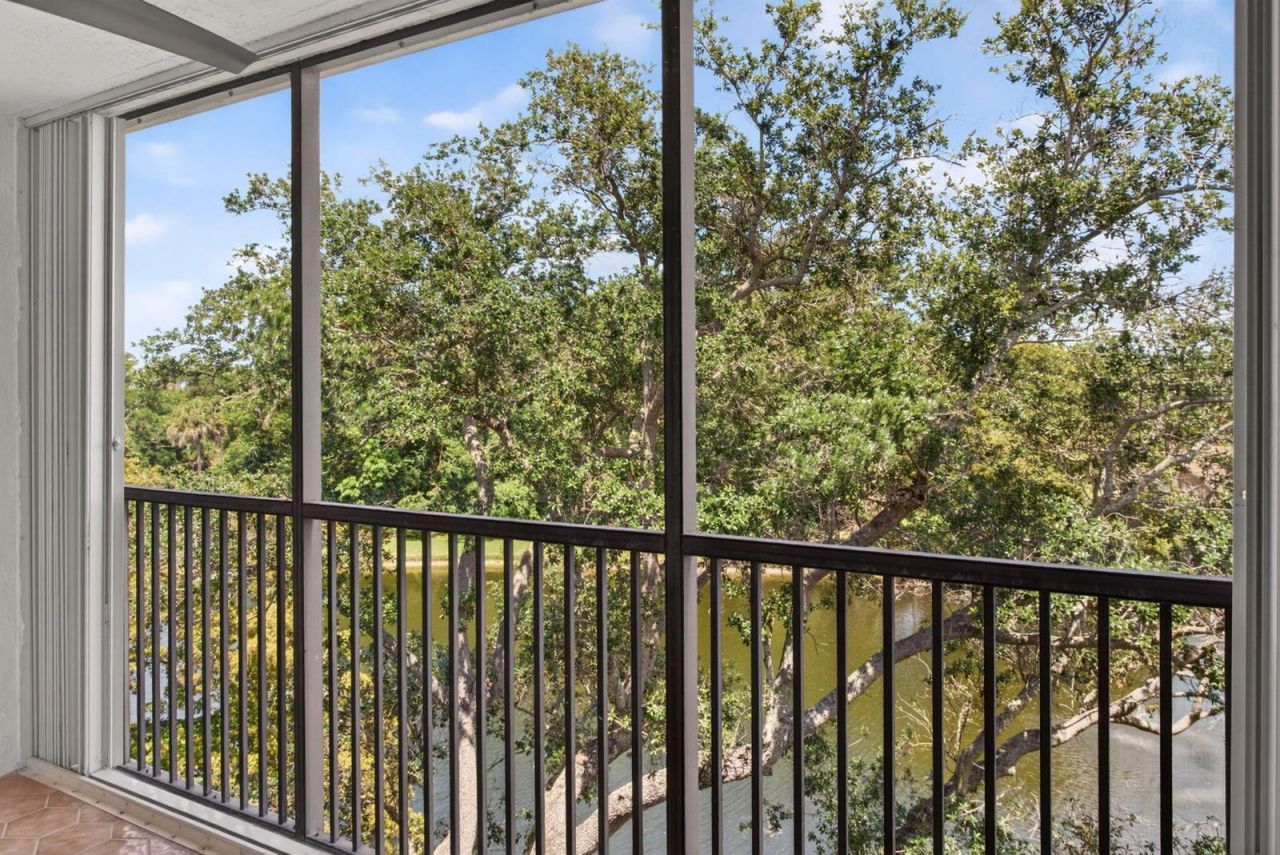 1862 Hammock Boulevard , Unit 416, Coconut Creek, FL 33063 Photo