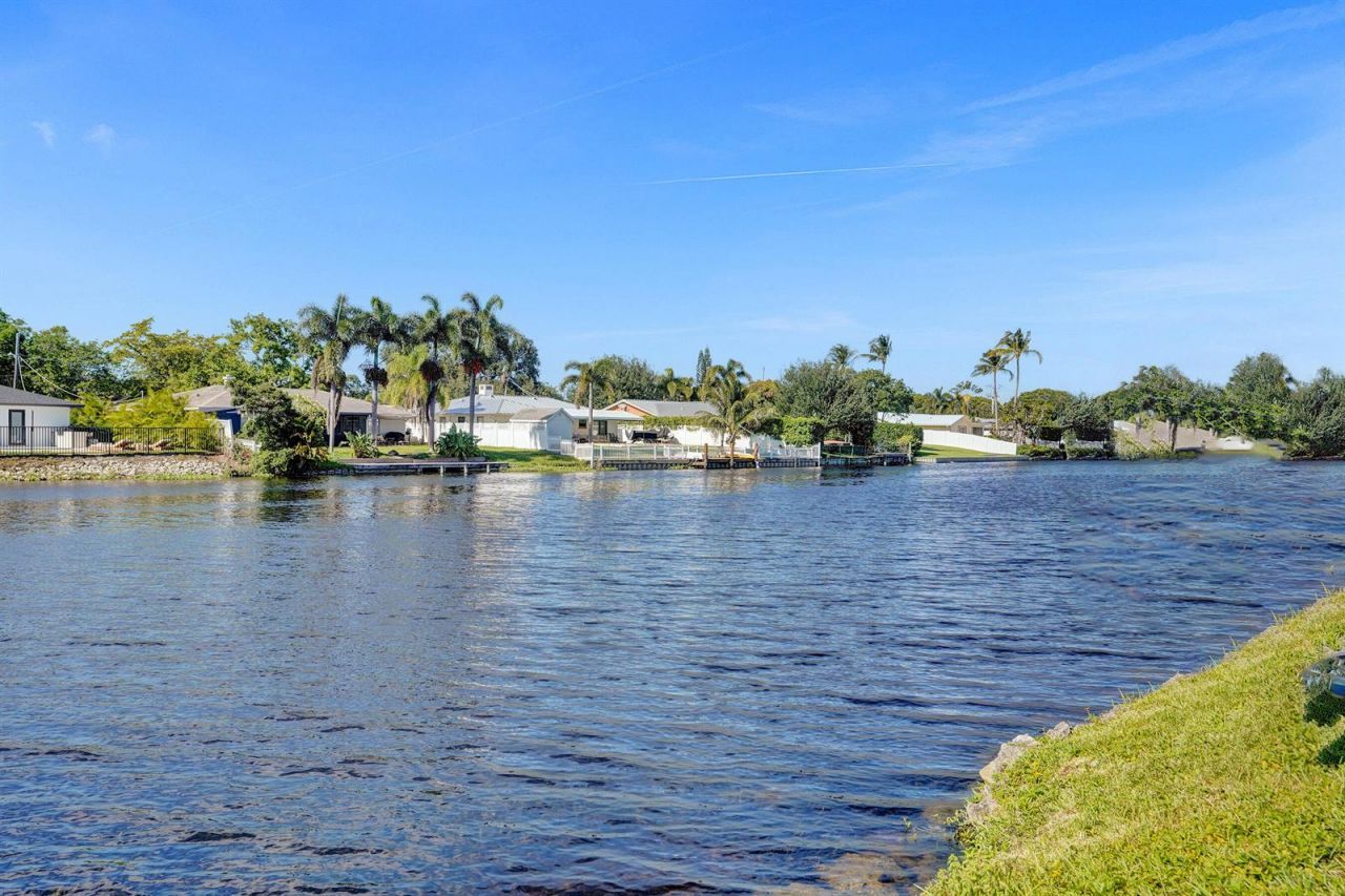 271 Oregon Lane , Boca Raton, FL 33487 Photo