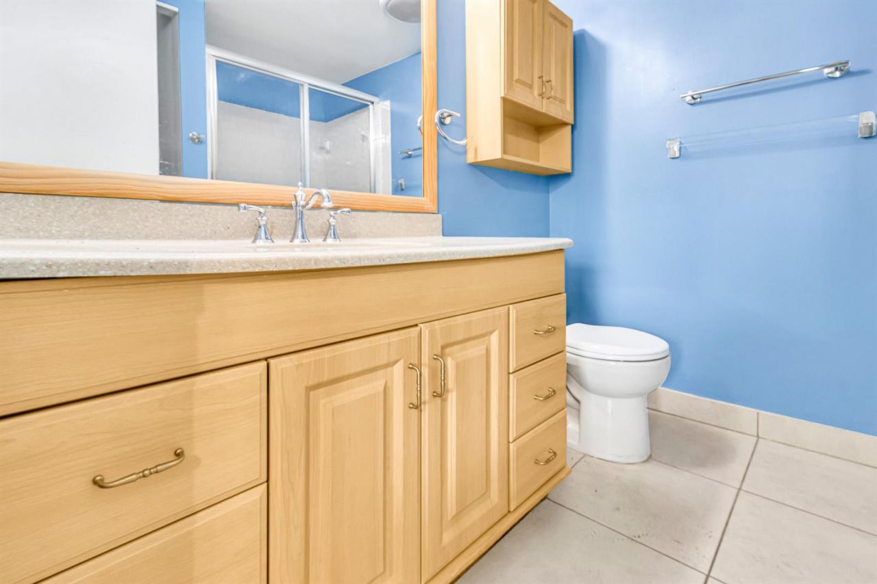 5510 Lakeside Drive , Unit 202, Margate, FL 33063 Photo
