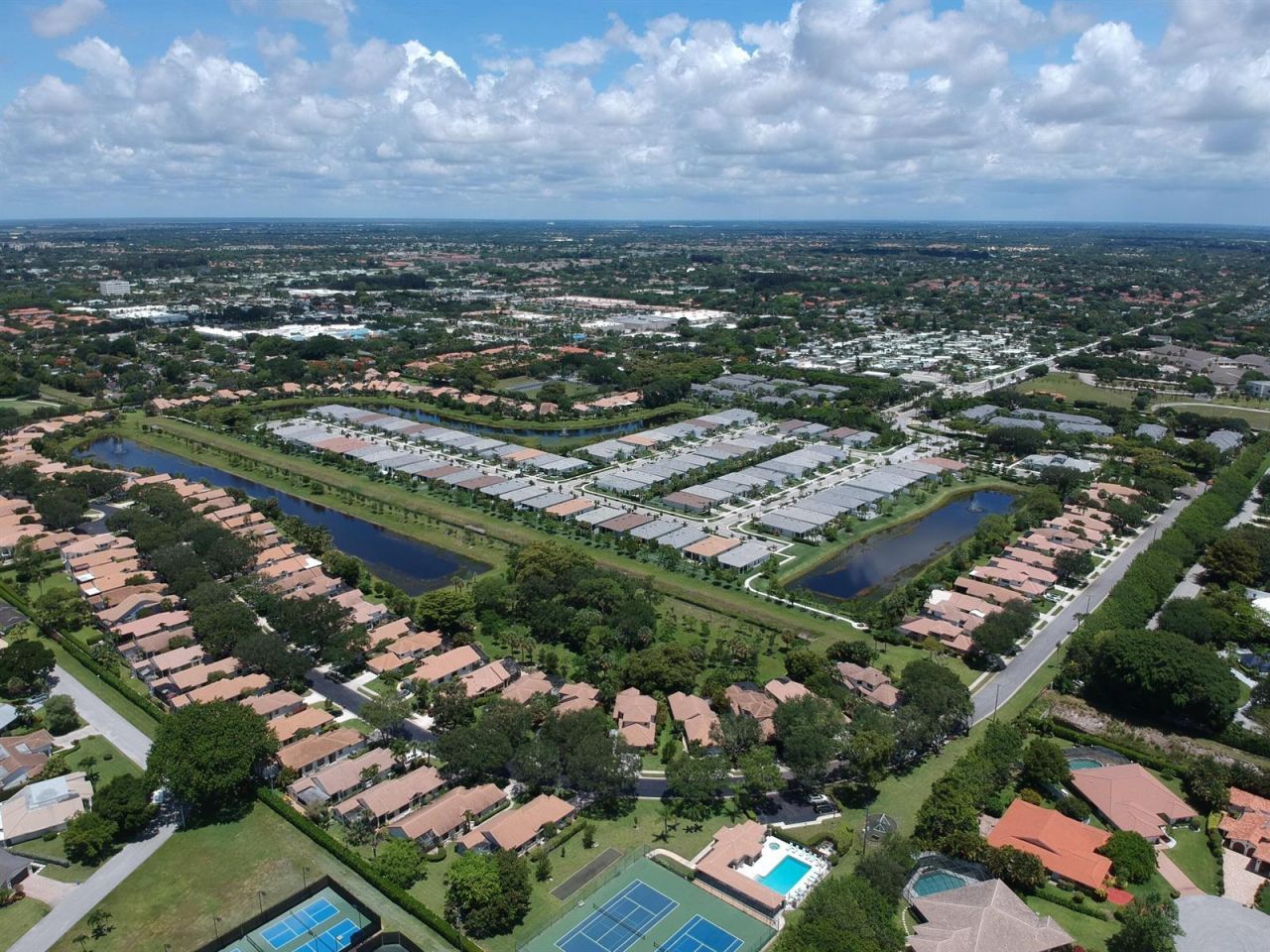 240 Sherwood Forest Drive , Delray Beach, FL 33445 Photo