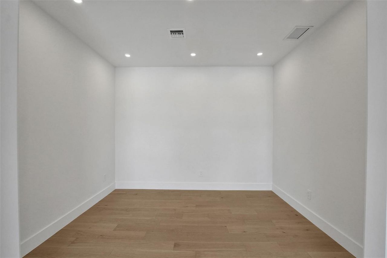1527 NE 15th Avenue , Fort Lauderdale, FL 33304 Photo