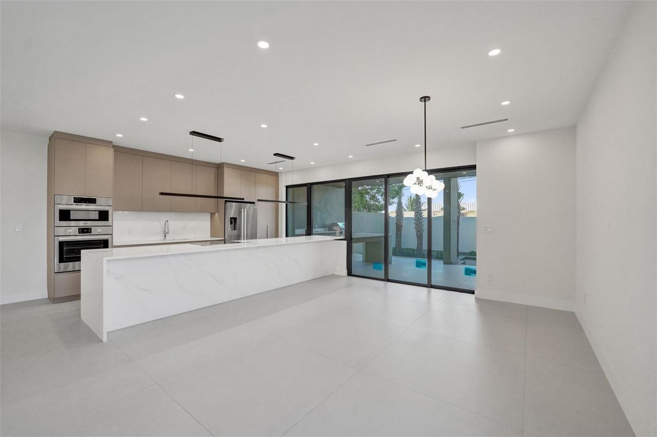 1527 NE 15th Avenue , Fort Lauderdale, FL 33304 Photo